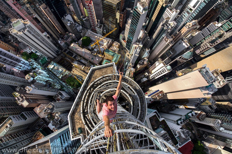 Crazy climbers take selfies to new heights