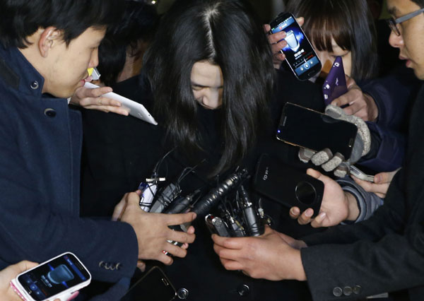 Korean Air chief's daughter gets 1-year jail term in 'nut rage' case
