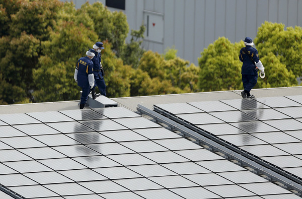 Drone found on roof of Japanese prime minister's office