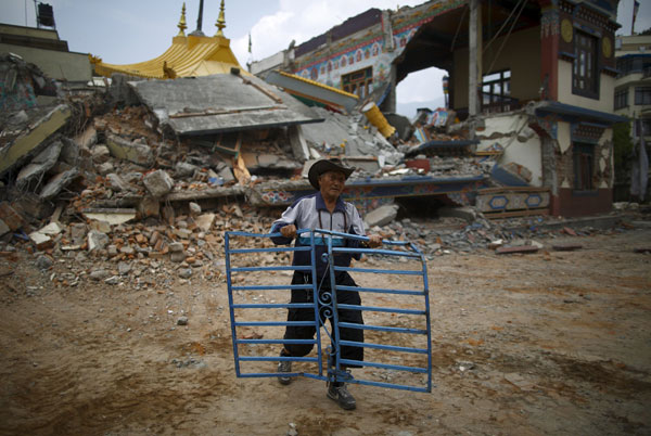 Aftershocks continue in Nepal, 3 occurred within 12 hours