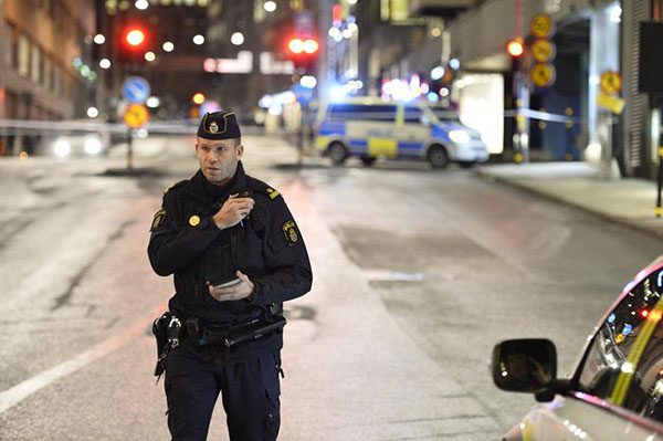 Stockholm police investigating explosion outside shopping center