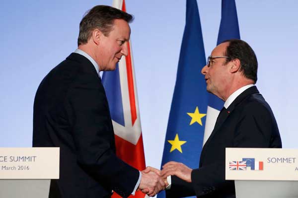 Hollande warns of 'consequences' of Brexit on migration at Franco-British summit