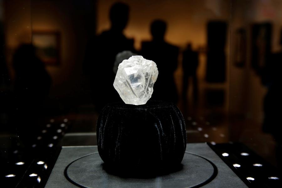 1,109-carat diamond to be auctioned in London