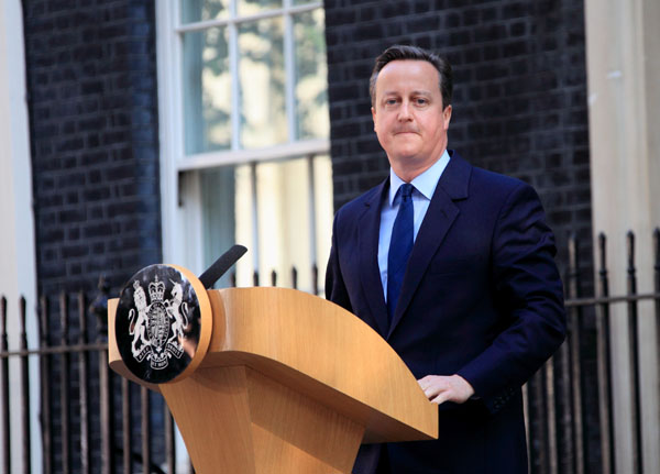 Cameron to quit as prime minister after losing EU membership vote