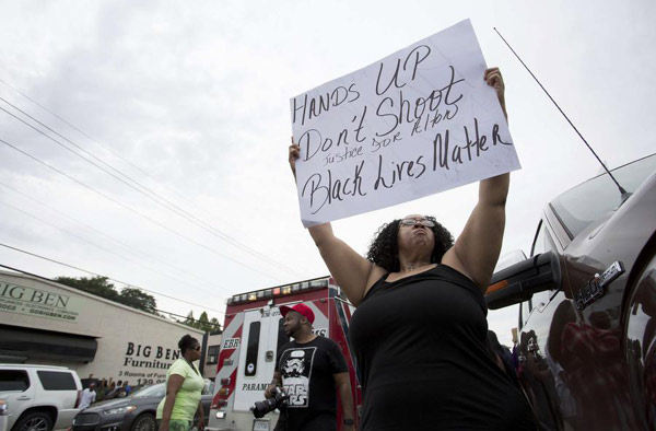 Protests and US probe after Louisiana police shoot black man