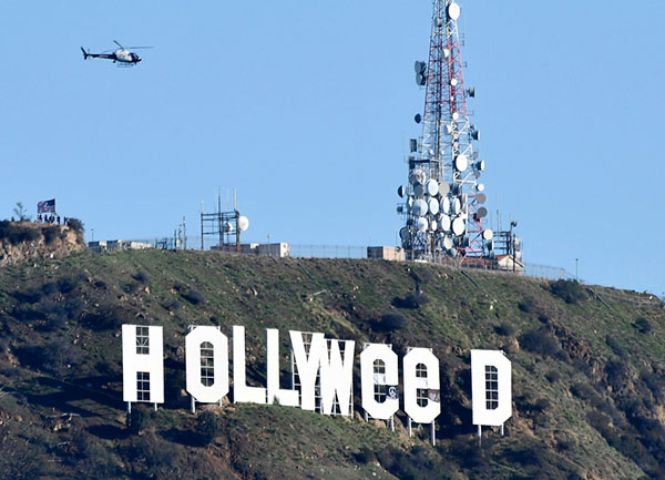 'Hollyweed': Prankster alters LA's landmark sign