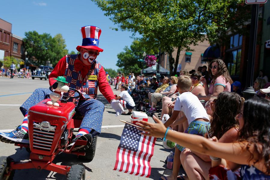 US holds parade to celebrate Independence Day