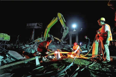 津晋高速坍塌致6死 事故路段通车不满5年(图)