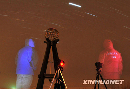 狮子座流星雨光临地球