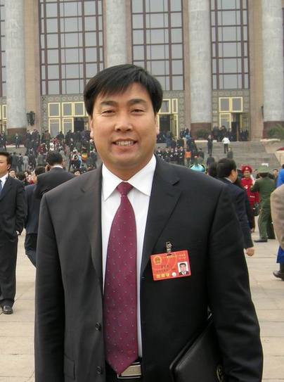十一届全国人大代表、沈阳市沈北新区兴隆台锡伯族镇镇长 贾常生访谈